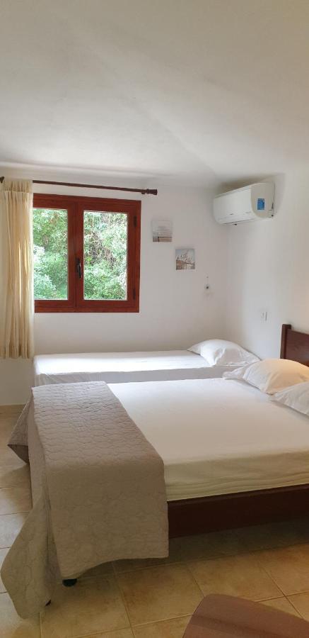 Auberge De Cannedda Сари Соленцара Екстериор снимка